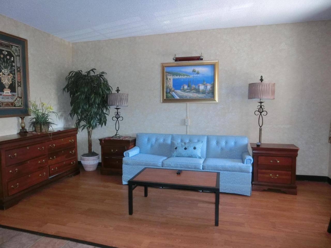 ולדוסטה The Garden Villas Hotel מראה חיצוני תמונה